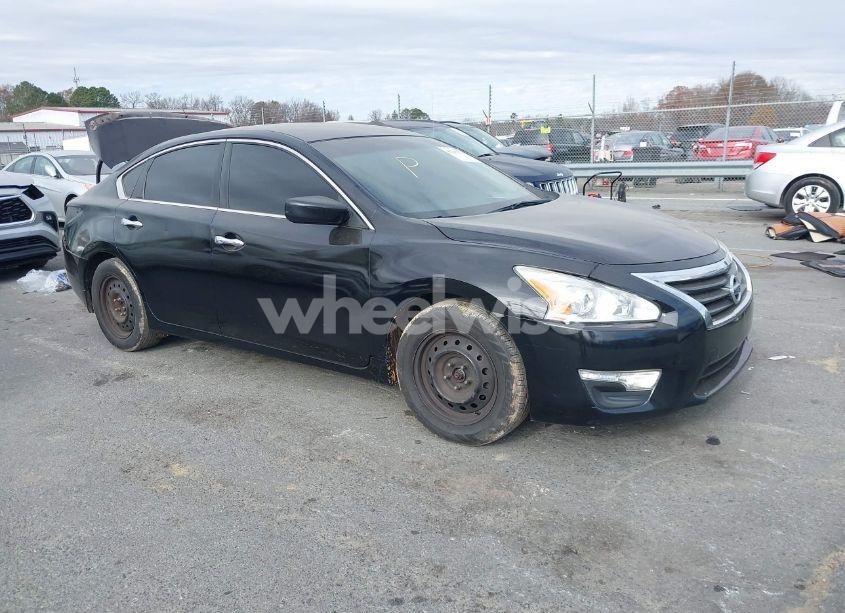 2015 Nissan Altima 2.5 S (VIN 1N4AL3AP2FN899521) main photo