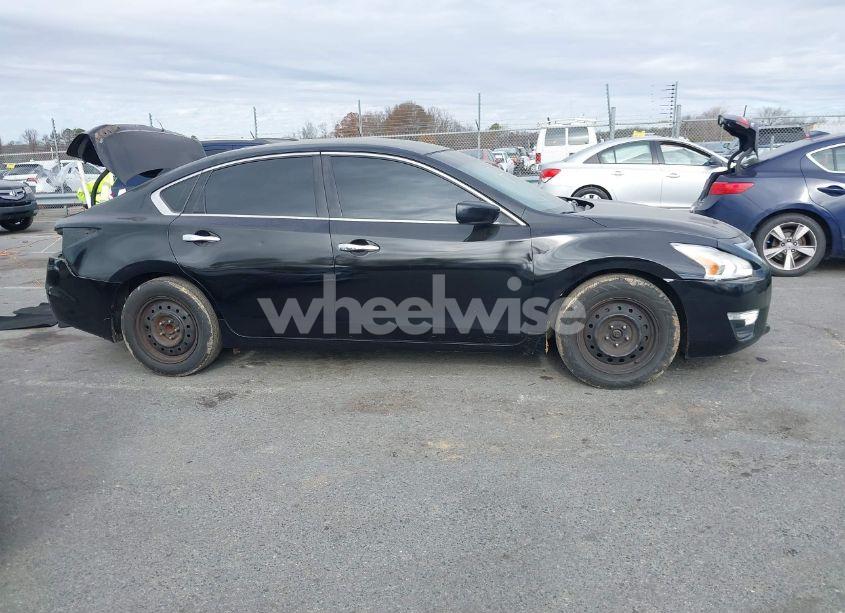 Photo 13 of 2015 Nissan Altima 2.5 S (VIN 1N4AL3AP2FN899521)