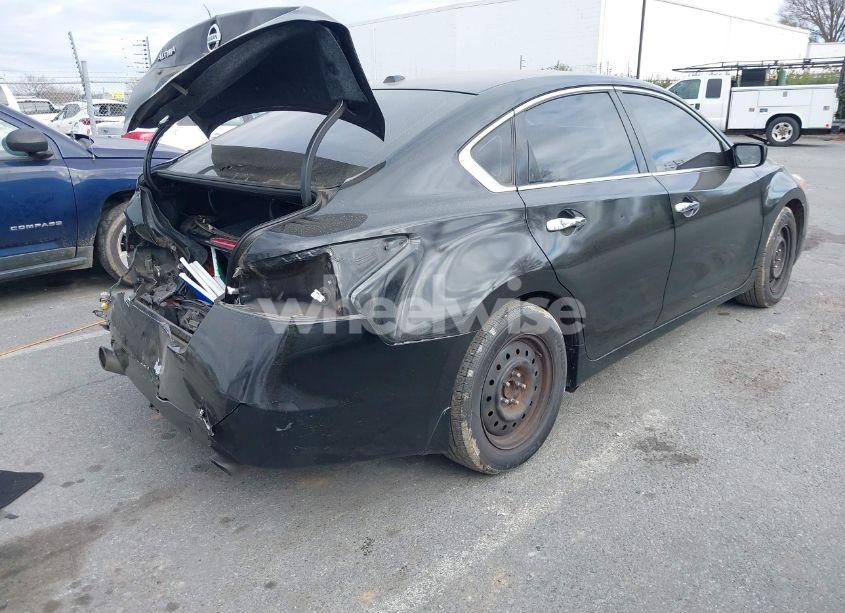 Photo 4 of 2015 Nissan Altima 2.5 S (VIN 1N4AL3AP2FN899521)