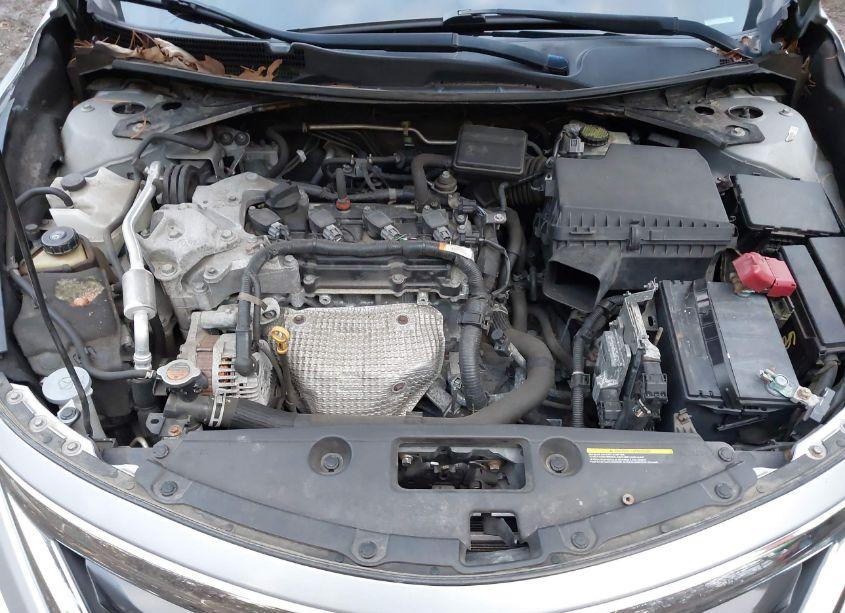 Photo 10 of 2015 Nissan Altima 2.5 S (VIN 1N4AL3AP2FN902885)