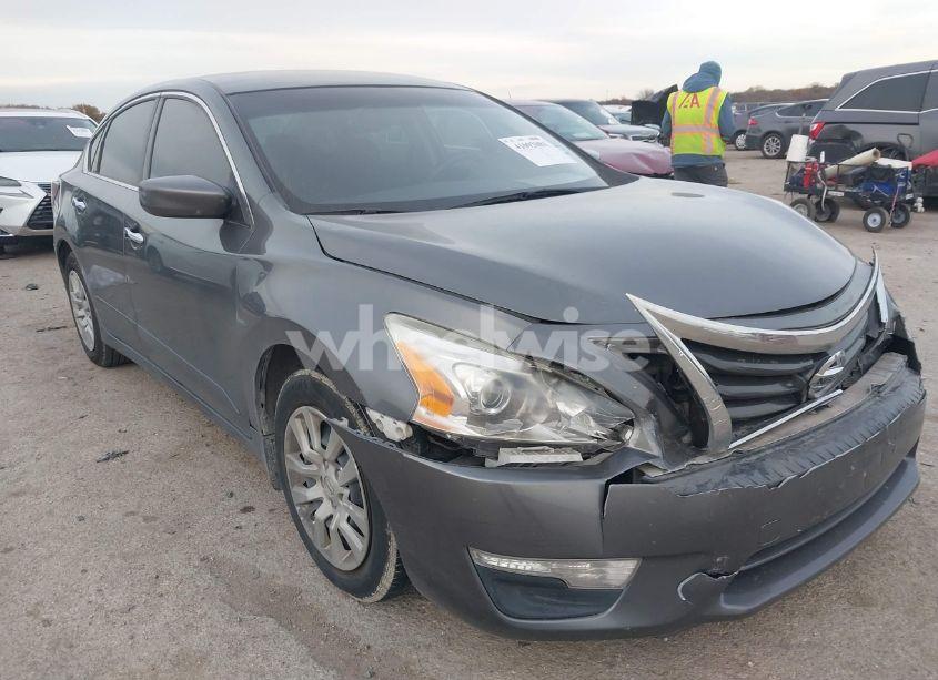 Photo 6 of 2015 Nissan Altima 2.5 S (VIN 1N4AL3AP2FN907861)