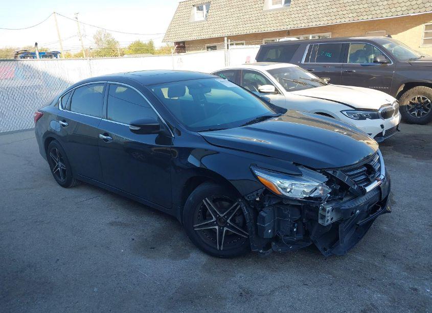 2016 Nissan Altima 2.5 SV (VIN 1N4AL3AP2GC117148) main photo
