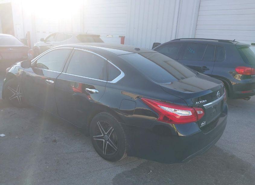 Photo 3 of 2016 Nissan Altima 2.5 SV (VIN 1N4AL3AP2GC117148)