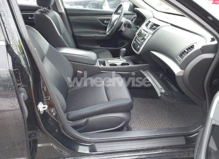 Photo 5 of 2016 Nissan Altima 2.5 SR (VIN 1N4AL3AP2GC128229)