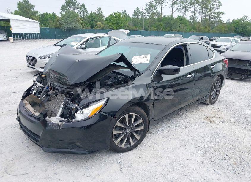 Photo 2 of 2016 Nissan Altima 2.5 SV (VIN 1N4AL3AP2GC129476)