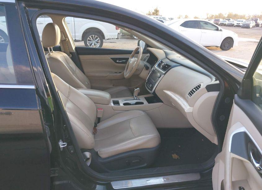 Photo 5 of 2016 Nissan Altima 2.5/2.5 S/2.5 SL/2.5 SR/2.5 SV (VIN 1N4AL3AP2GC131115)