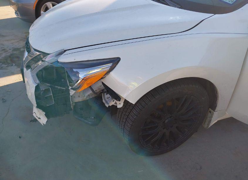 Photo 6 of 2016 Nissan Altima 2.5 S (VIN 1N4AL3AP2GC140929)