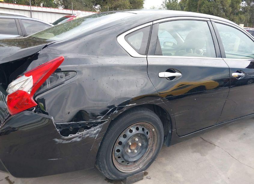 Photo 19 of 2016 Nissan Altima 2.5 (VIN 1N4AL3AP2GC144284)