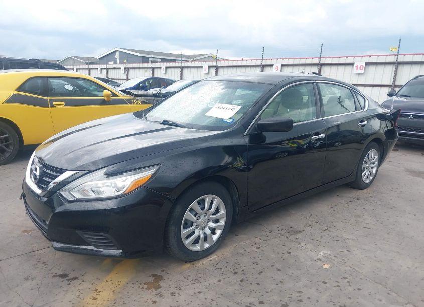 Photo 2 of 2016 Nissan Altima 2.5 (VIN 1N4AL3AP2GC144284)