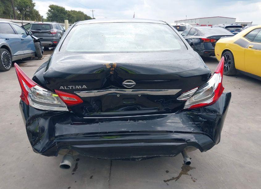 Photo 6 of 2016 Nissan Altima 2.5 (VIN 1N4AL3AP2GC144284)