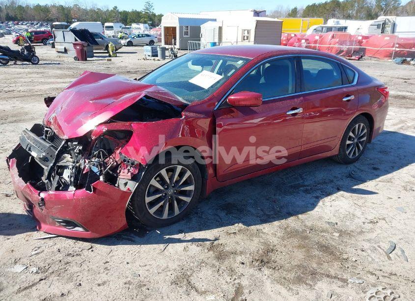Photo 2 of 2016 Nissan Altima 2.5 SV (VIN 1N4AL3AP2GC150747)