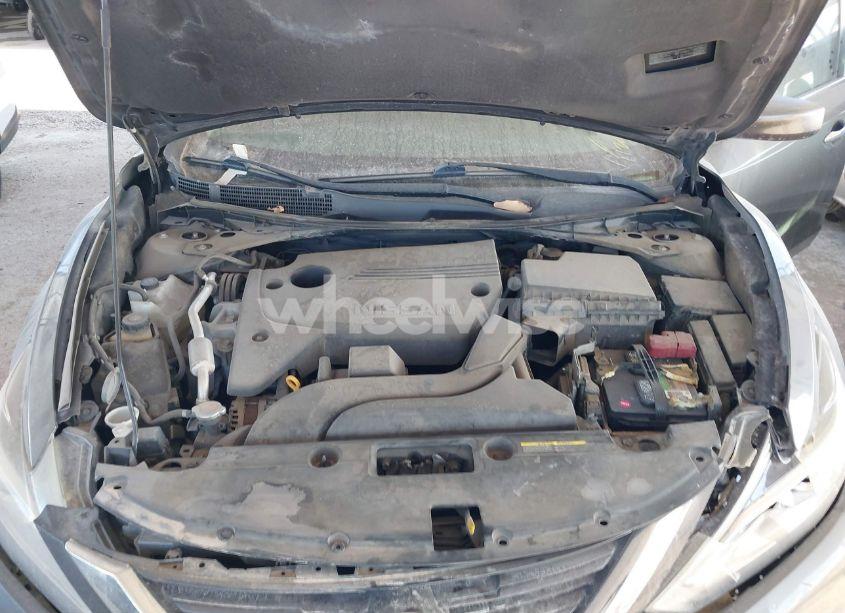 Photo 10 of 2016 Nissan Altima 2.5 SV (VIN 1N4AL3AP2GC158847)
