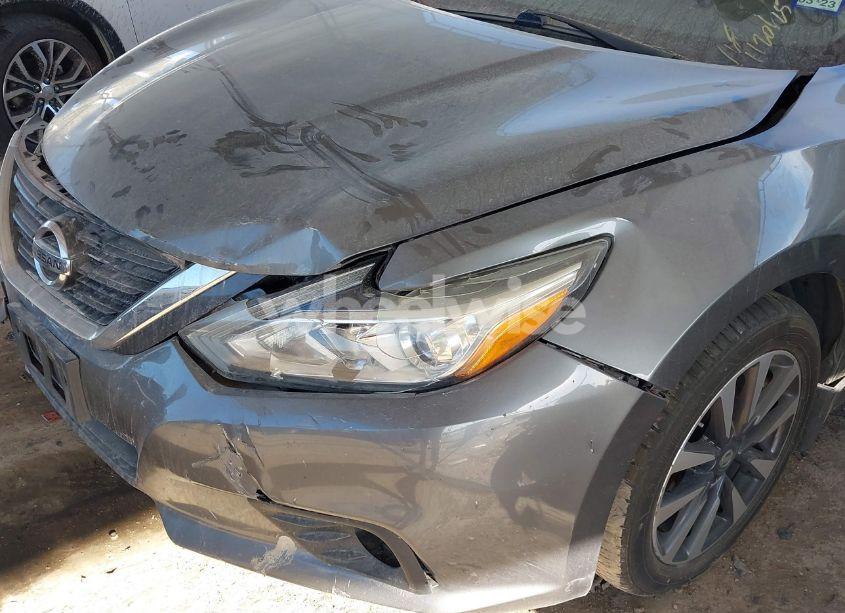 Photo 6 of 2016 Nissan Altima 2.5 SV (VIN 1N4AL3AP2GC158847)