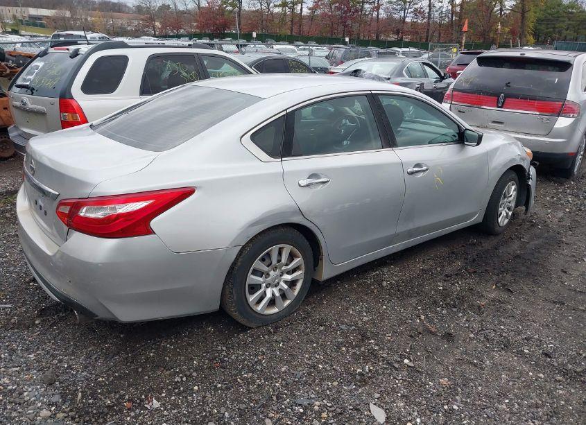 Photo 4 of 2016 Nissan Altima 2.5/2.5 S/2.5 SL/2.5 SR/2.5 SV (VIN 1N4AL3AP2GC167080)