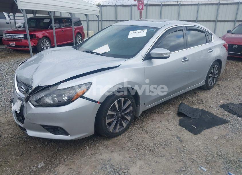 Photo 2 of 2016 Nissan Altima 2.5 SL (VIN 1N4AL3AP2GC168584)