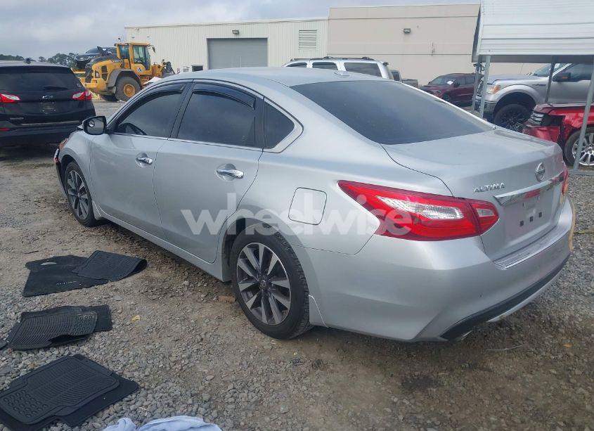 Photo 3 of 2016 Nissan Altima 2.5 SL (VIN 1N4AL3AP2GC168584)