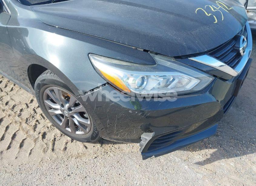 Photo 13 of 2016 Nissan Altima 2.5/2.5 S/2.5 SL/2.5 SR/2.5 SV (VIN 1N4AL3AP2GC168827)