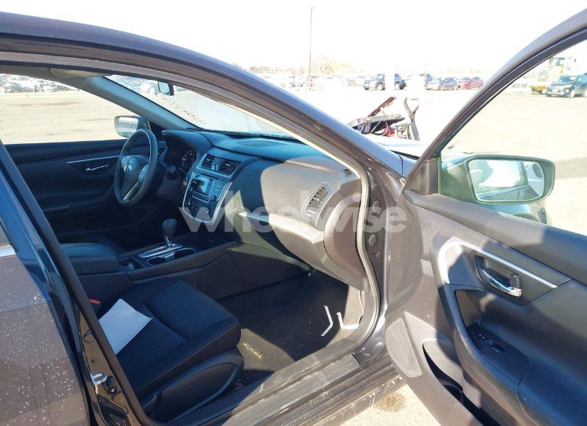 Photo 5 of 2016 Nissan Altima 2.5/2.5 S/2.5 SL/2.5 SR/2.5 SV (VIN 1N4AL3AP2GC168827)