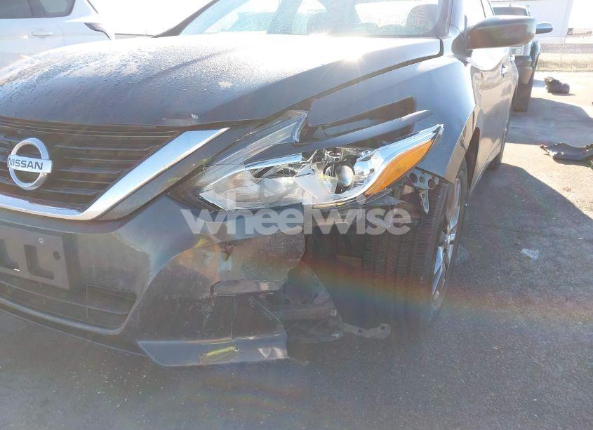 Photo 6 of 2016 Nissan Altima 2.5/2.5 S/2.5 SL/2.5 SR/2.5 SV (VIN 1N4AL3AP2GC168827)