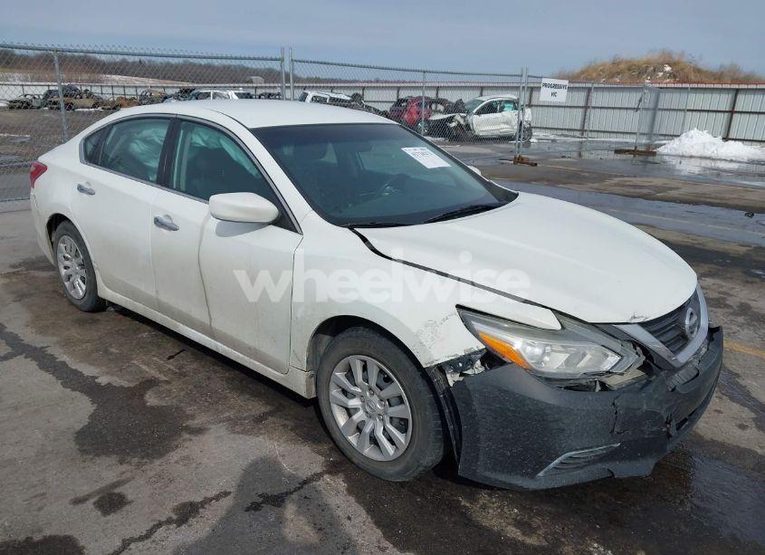 2016 Nissan Altima 2.5/2.5 S/2.5 SL/2.5 SR/2.5 SV (VIN 1N4AL3AP2GC170626) main photo