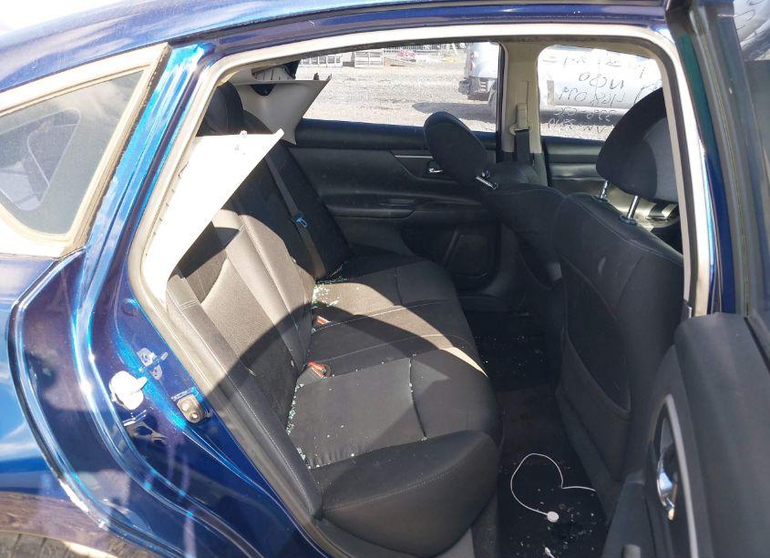 Photo 8 of 2016 Nissan Altima 2.5 SR (VIN 1N4AL3AP2GC173817)