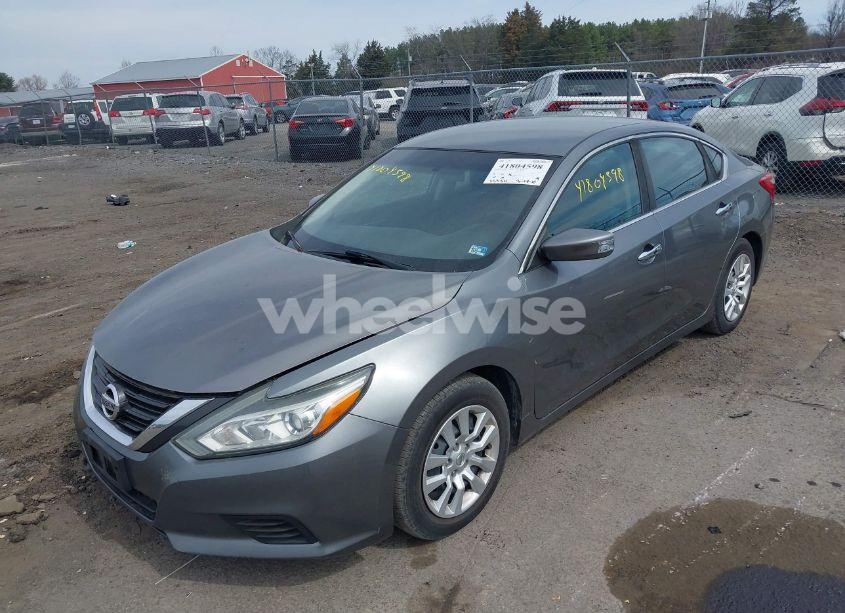 Photo 2 of 2016 Nissan Altima 2.5/2.5 S/2.5 SL/2.5 SR/2.5 SV (VIN 1N4AL3AP2GC184932)