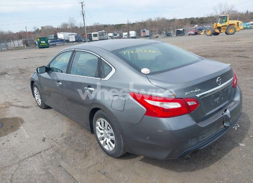 Photo 3 of 2016 Nissan Altima 2.5/2.5 S/2.5 SL/2.5 SR/2.5 SV (VIN 1N4AL3AP2GC184932)