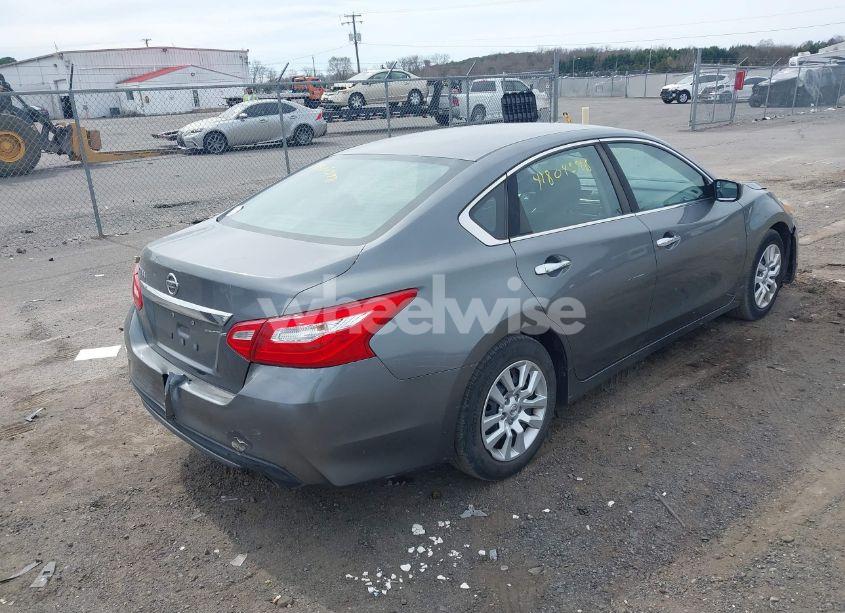 Photo 4 of 2016 Nissan Altima 2.5/2.5 S/2.5 SL/2.5 SR/2.5 SV (VIN 1N4AL3AP2GC184932)