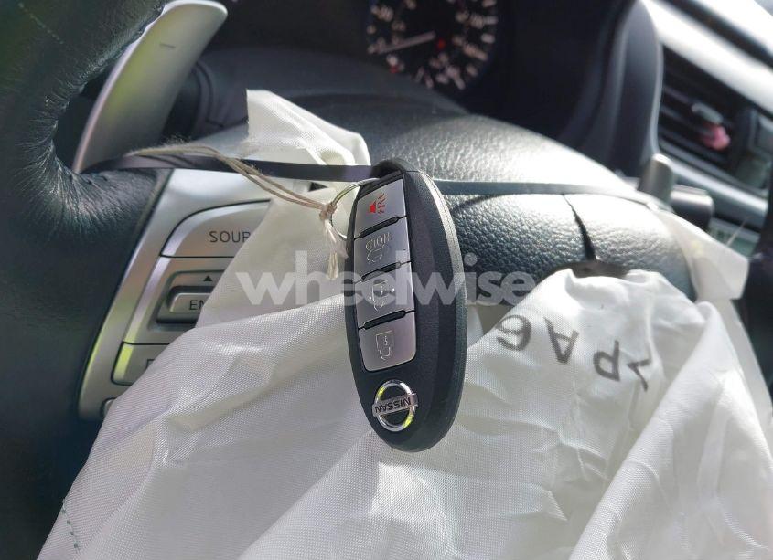 Photo 11 of 2016 Nissan Altima 2.5 SR (VIN 1N4AL3AP2GC200935)