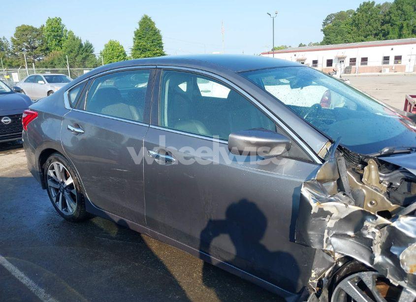 Photo 13 of 2016 Nissan Altima 2.5 SR (VIN 1N4AL3AP2GC208095)