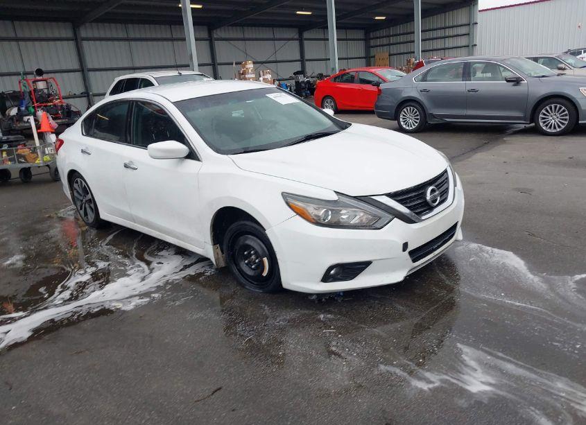 2016 Nissan Altima 2.5 SR (VIN 1N4AL3AP2GC209277) main photo