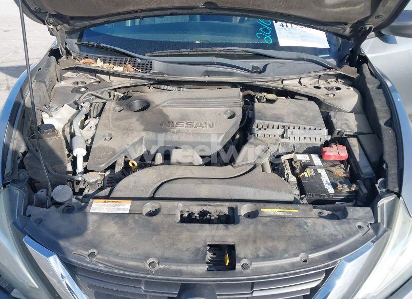 Photo 10 of 2016 Nissan Altima 2.5/2.5 S/2.5 SL/2.5 SR/2.5 SV (VIN 1N4AL3AP2GC228542)