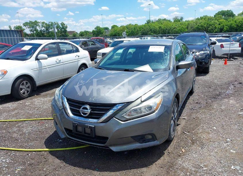 Photo 6 of 2016 Nissan Altima 2.5 SV (VIN 1N4AL3AP2GC230453)