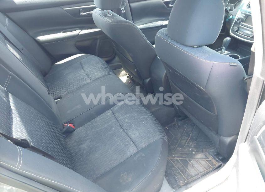 Photo 8 of 2016 Nissan Altima 2.5 SV (VIN 1N4AL3AP2GC230453)