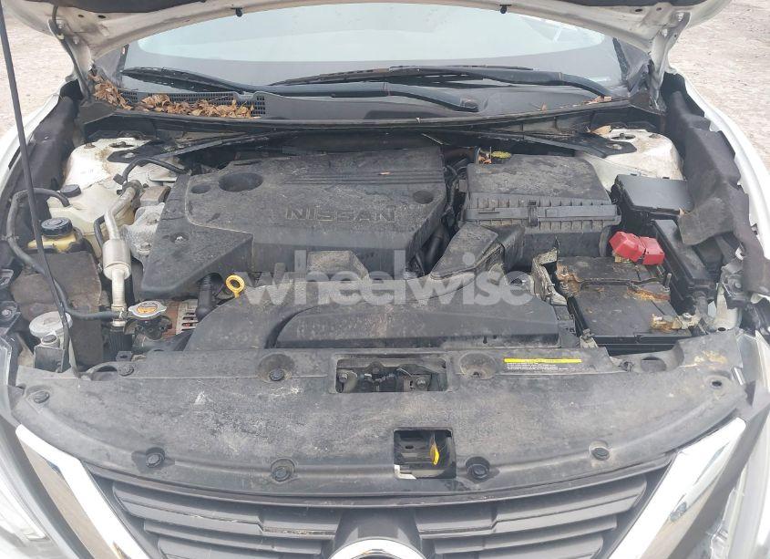 Photo 10 of 2016 Nissan Altima 2.5 S (VIN 1N4AL3AP2GC241761)