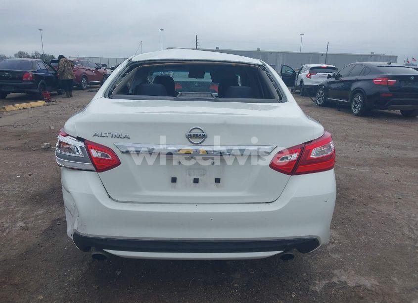 Photo 17 of 2016 Nissan Altima 2.5 S (VIN 1N4AL3AP2GC241761)