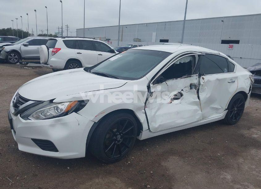 Photo 6 of 2016 Nissan Altima 2.5 S (VIN 1N4AL3AP2GC241761)