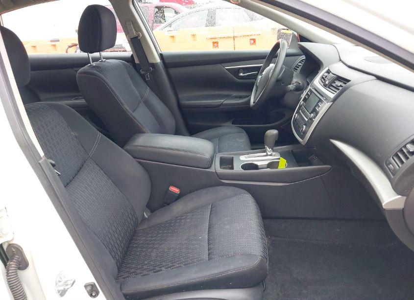 Photo 5 of 2016 Nissan Altima 2.5/2.5 S/2.5 SL/2.5 SR/2.5 SV (VIN 1N4AL3AP2GC244806)