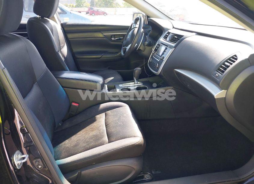 Photo 5 of 2016 Nissan Altima 2.5 SR (VIN 1N4AL3AP2GC255286)