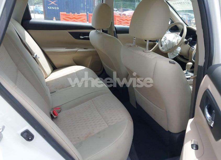 Photo 8 of 2016 Nissan Altima 2.5 S (VIN 1N4AL3AP2GC263873)