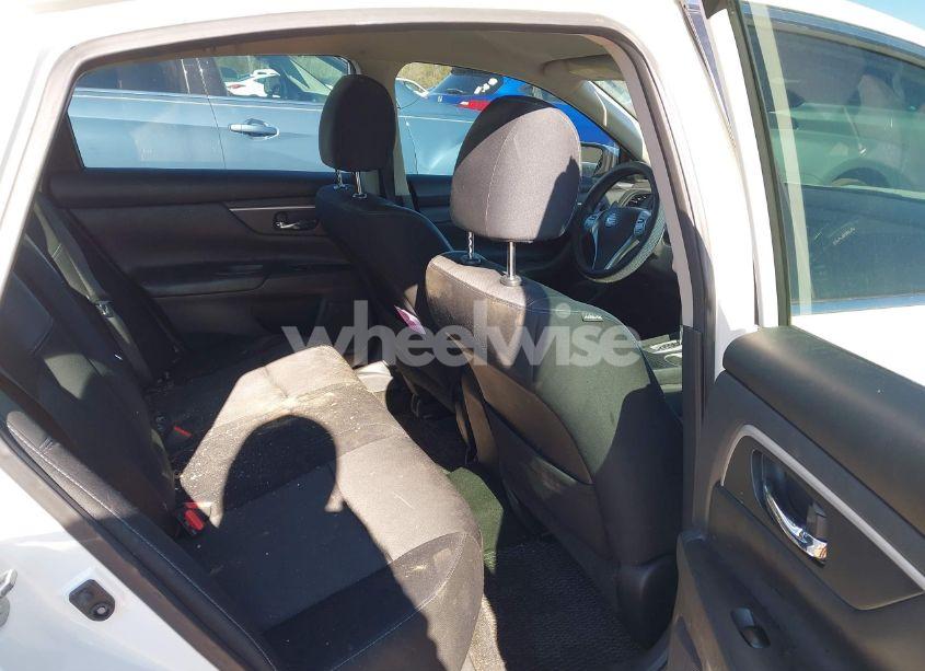 Photo 8 of 2016 Nissan Altima 2.5 SR (VIN 1N4AL3AP2GC271892)