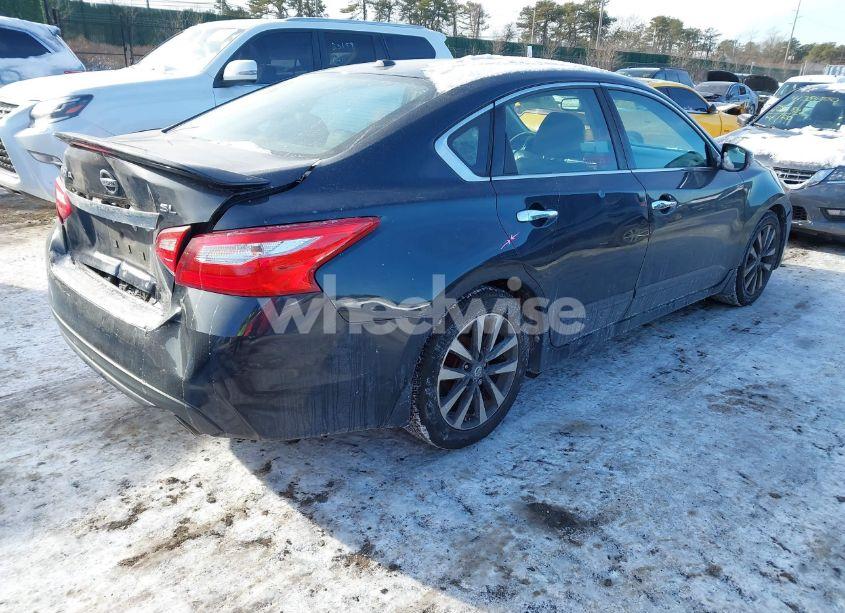 Photo 4 of 2016 Nissan Altima 2.5 SL (VIN 1N4AL3AP2GC281967)