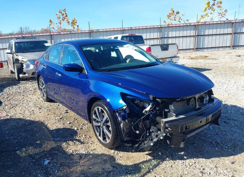 2016 Nissan Altima 2.5 SR (VIN 1N4AL3AP2GC283735) main photo