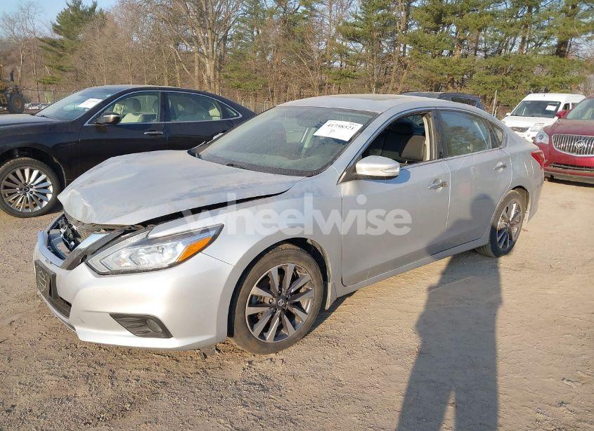 Photo 2 of 2016 Nissan Altima 2.5 SL (VIN 1N4AL3AP2GC287591)