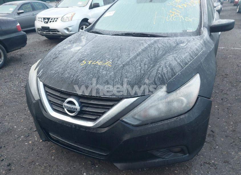 Photo 6 of 2016 Nissan Altima 2.5 SR (VIN 1N4AL3AP2GC288191)