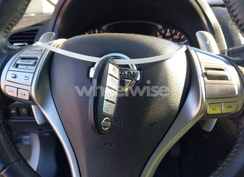 Photo 11 of 2016 Nissan Altima 2.5 SR (VIN 1N4AL3AP2GC290619)