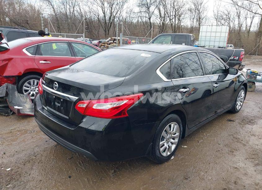 Photo 4 of 2016 Nissan Altima 2.5 S (VIN 1N4AL3AP2GC292967)