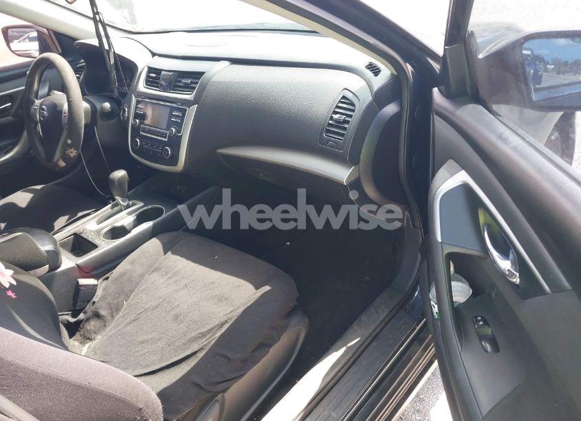 Photo 5 of 2016 Nissan Altima 2.5/2.5 S/2.5 SL/2.5 SR/2.5 SV (VIN 1N4AL3AP2GN304510)