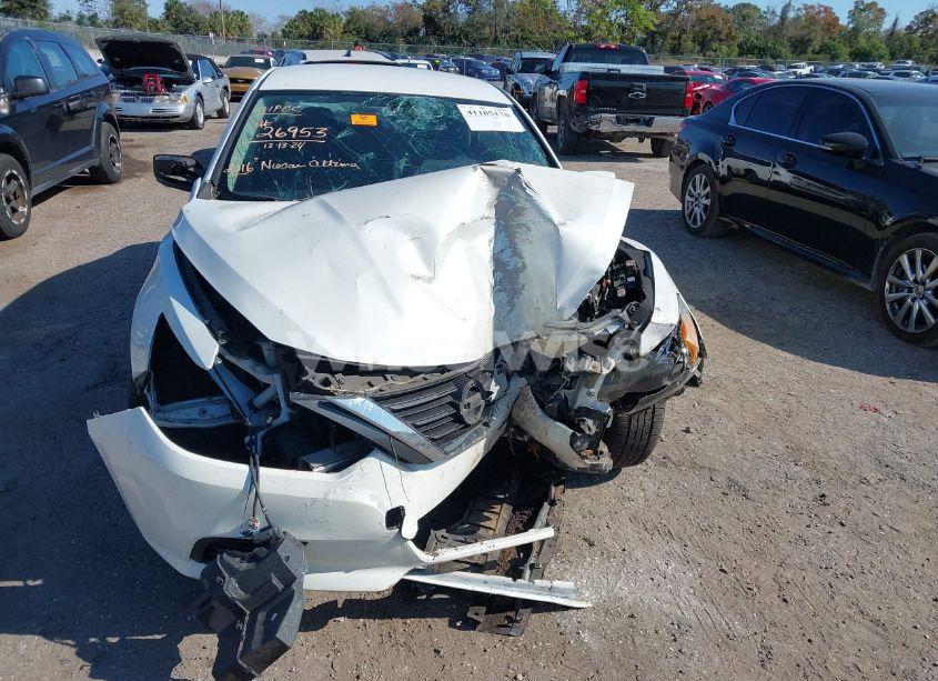 Photo 12 of 2016 Nissan Altima 2.5/2.5 S/2.5 SL/2.5 SR/2.5 SV (VIN 1N4AL3AP2GN306855)