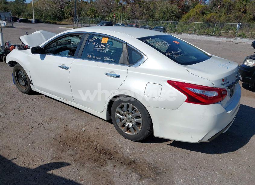 Photo 3 of 2016 Nissan Altima 2.5/2.5 S/2.5 SL/2.5 SR/2.5 SV (VIN 1N4AL3AP2GN306855)